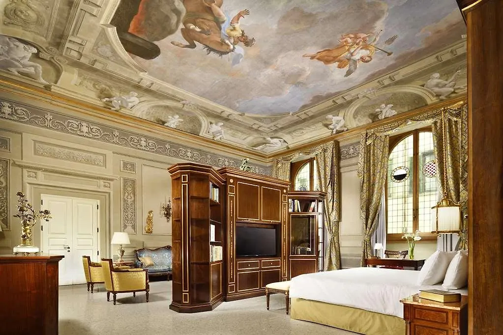 Palazzo Portinari Salviati Residenza D'Epoca Hotel Florence